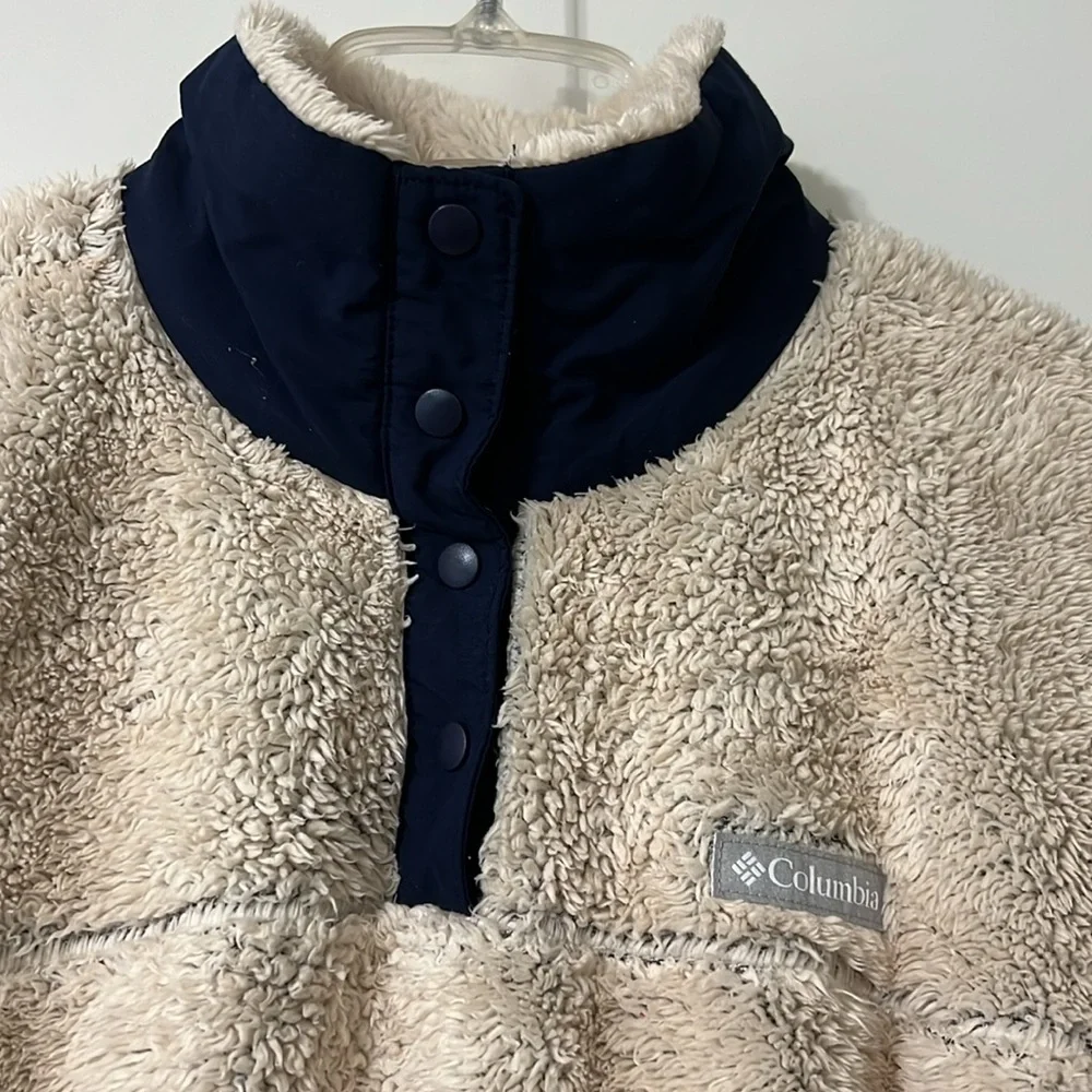 Ladies Columbia Fuzzy Pullover - Picture 7 of 12